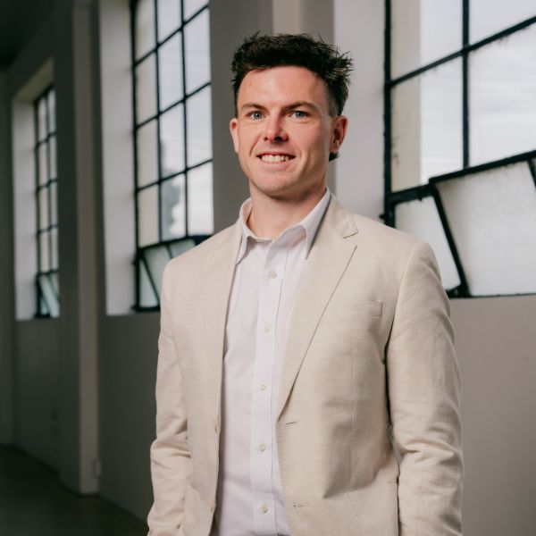 Angus Uwland profile photo