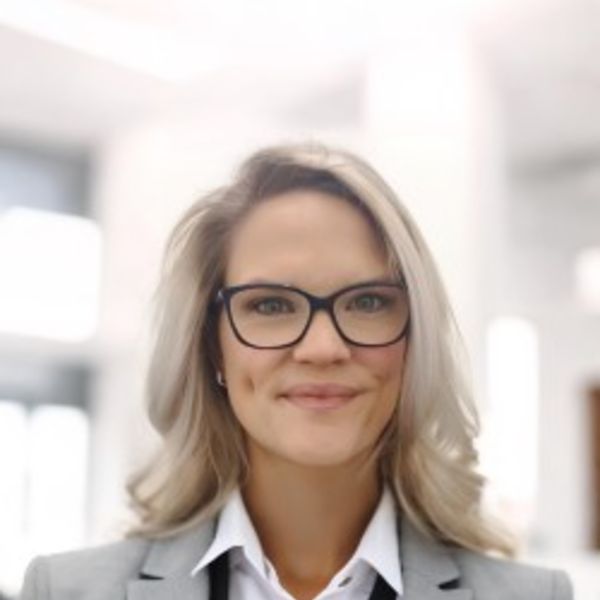 Emma McKenzie profile photo