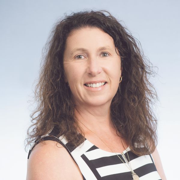 Financial Adviser Valeska Farrow